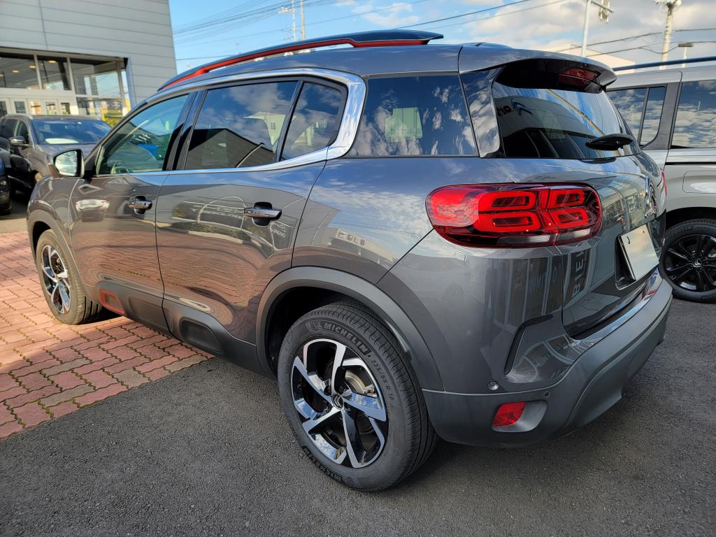 特選中古車のご案内　C5 AIRCROSS BlueHDI