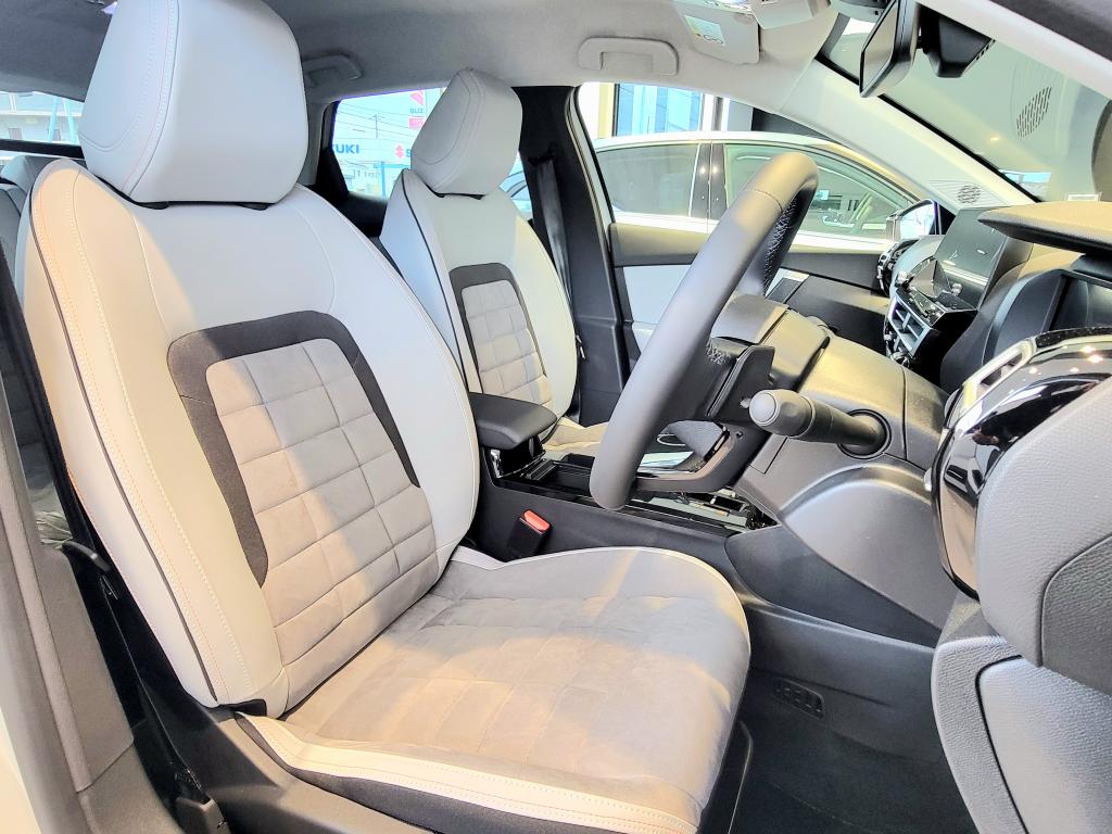 快適は、シートに宿る。 CITROËN COMFORT  SEAT PROJECT